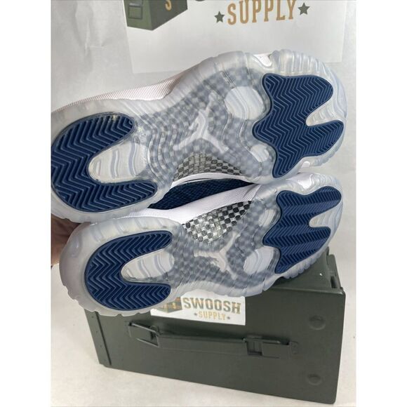 Nike Air Jordan 11 Retro Low LE Snakeskin White Black Navy CD6846 102 Size 10 - Picture 5 of 7